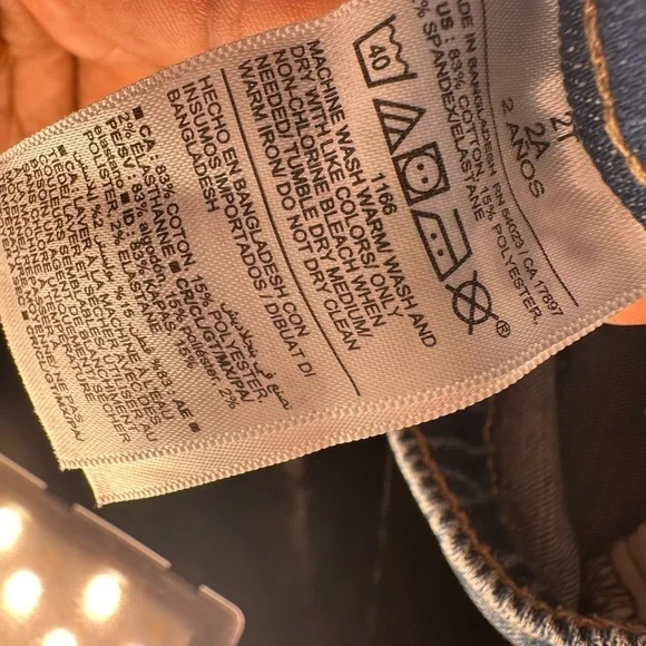 Boys Old Navy Jeans - Picture 6 of 7